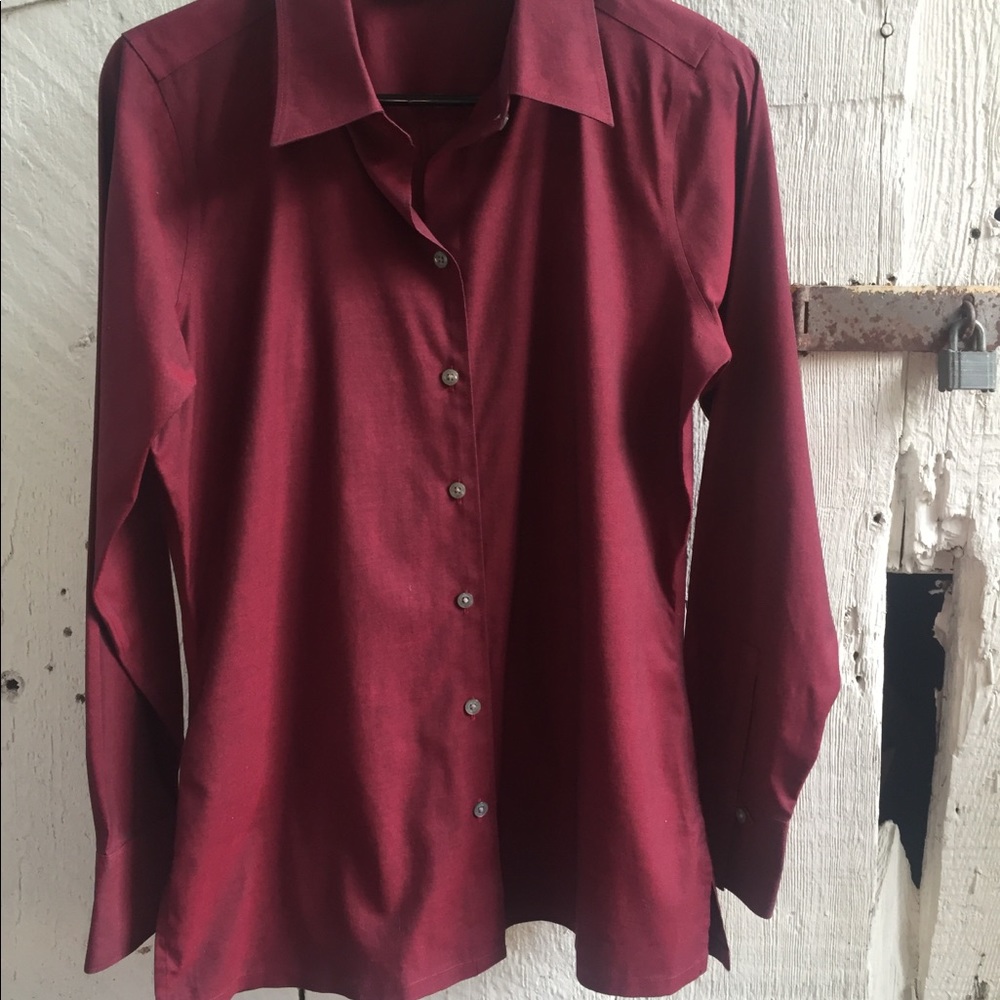 Eddie Bauer Botton Down